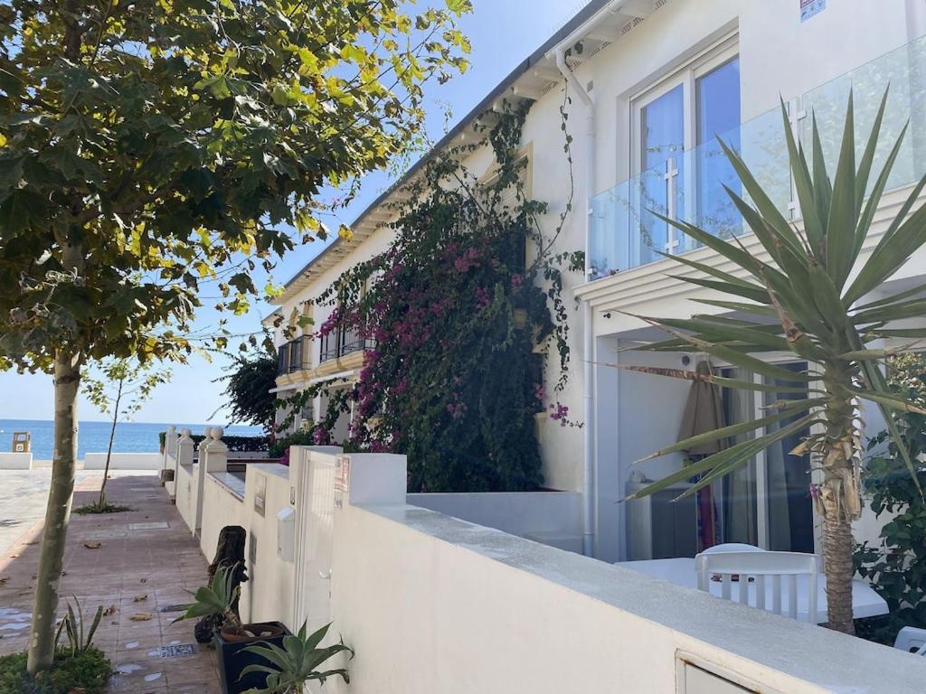 Stylish House In 5 Star Location Few Steps From Butibamba La Cala De Mijas