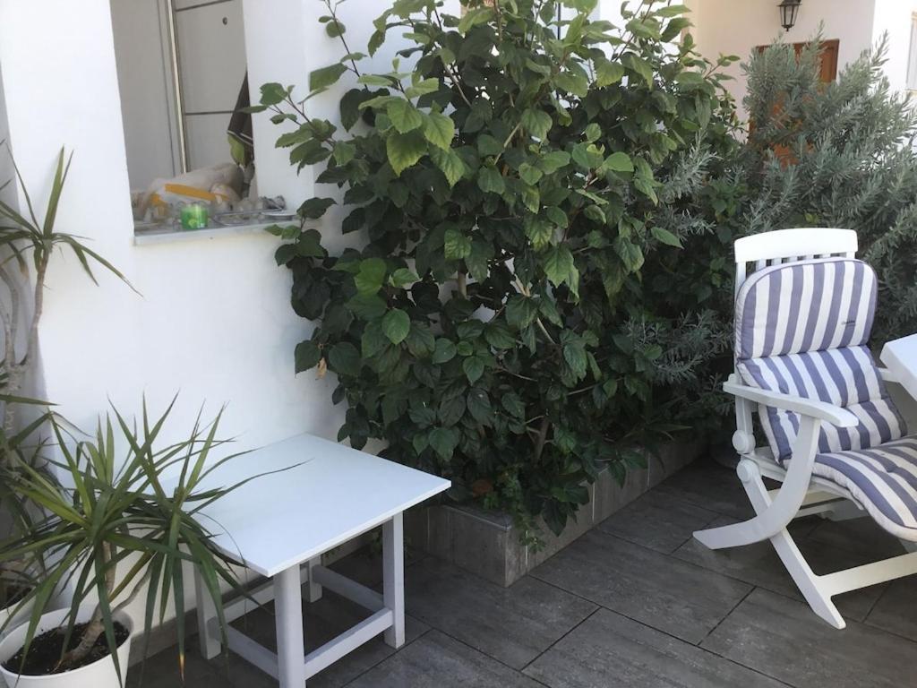 Casa vacanze Stylish House In 5 Star Location Few Steps From Butibamba